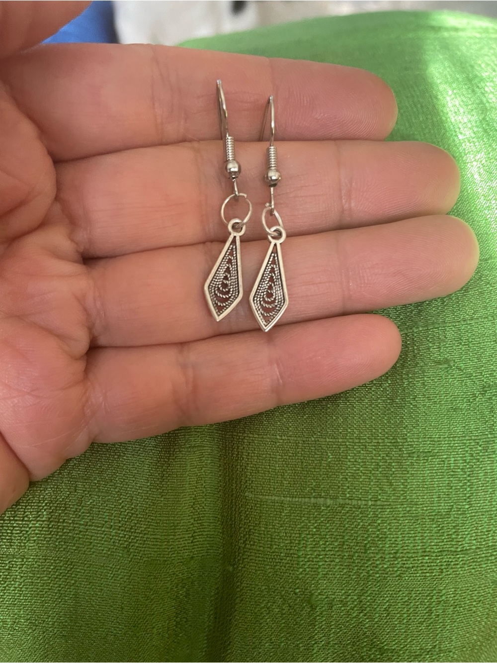 Delicate Silver Geometric Drop Earrings - Picture 3 of 3